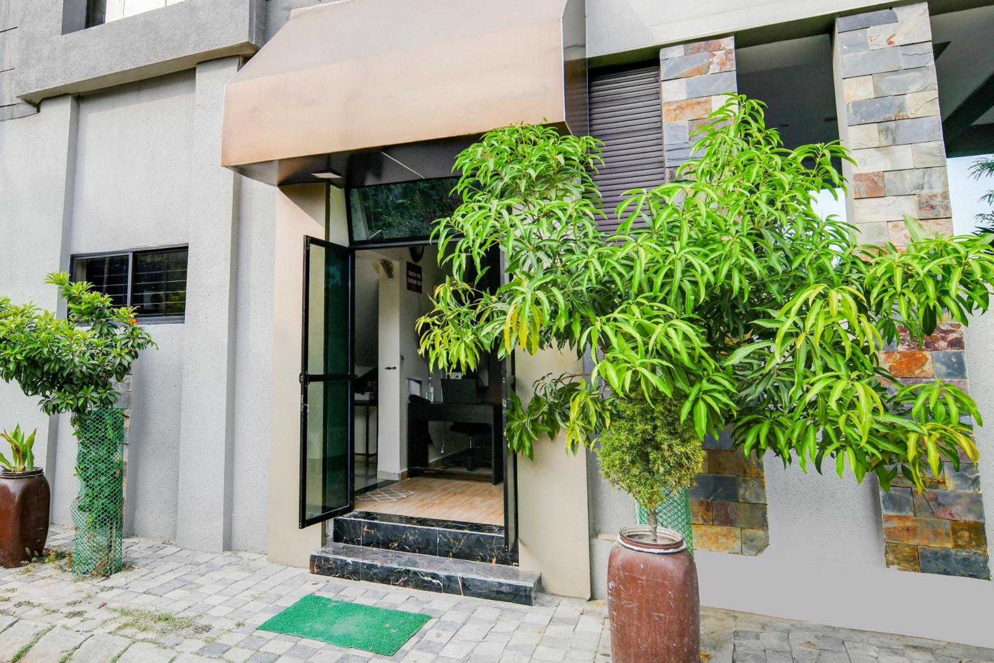 Super Collection O Indore Near Omax City 1 Kanadiya Εξωτερικό φωτογραφία