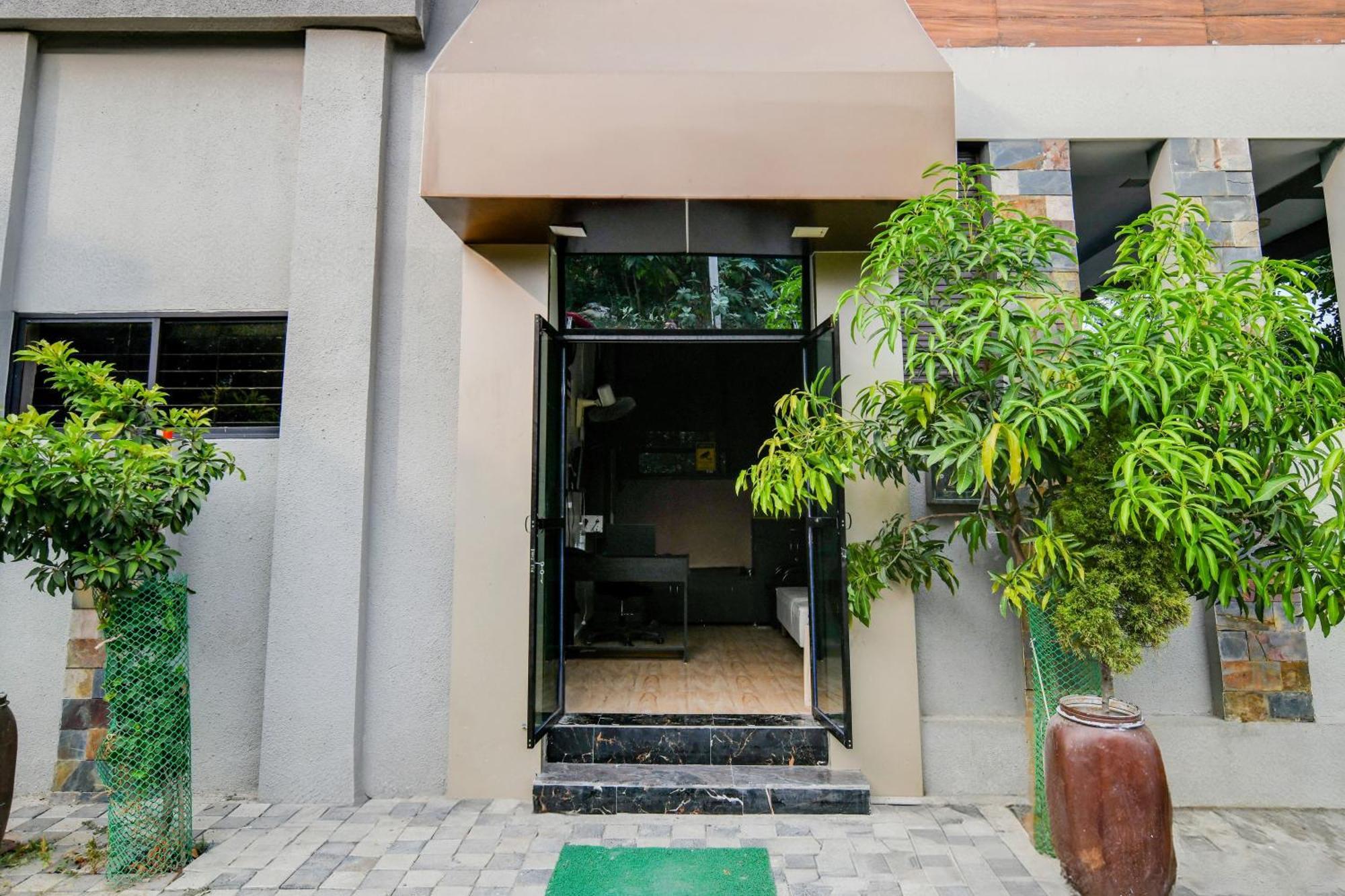 Super Collection O Indore Near Omax City 1 Kanadiya Εξωτερικό φωτογραφία