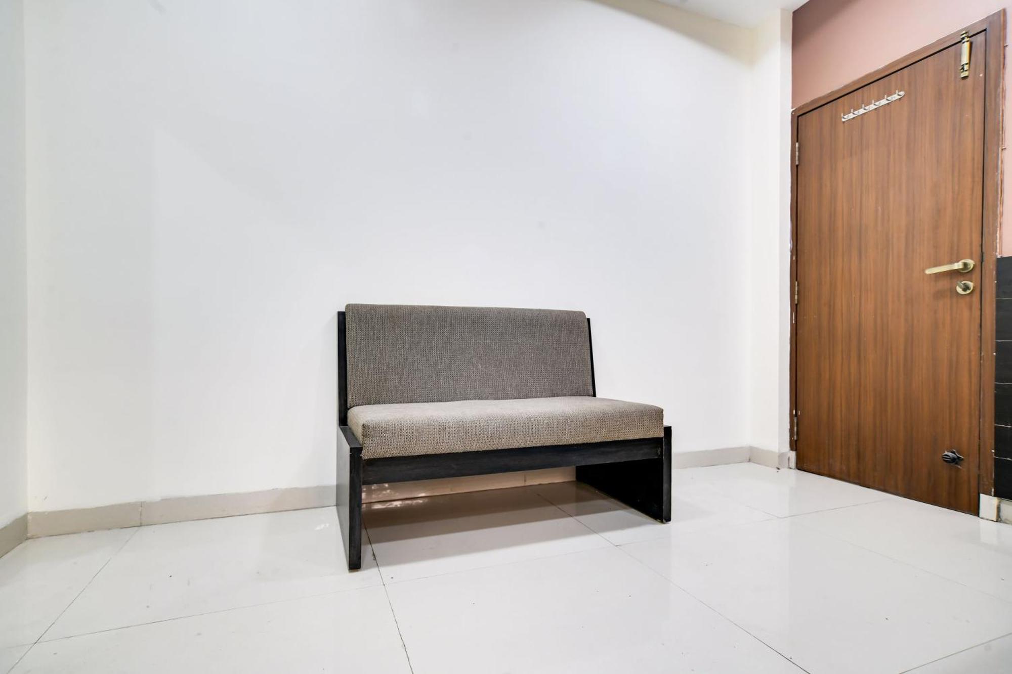 Super Collection O Indore Near Omax City 1 Kanadiya Εξωτερικό φωτογραφία